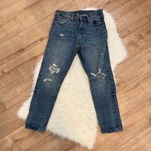 LEVI'S 501 Distressed Skinny Denim
